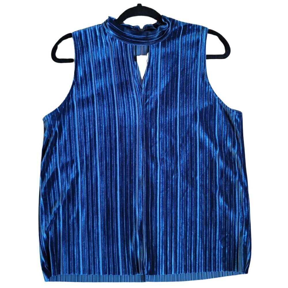 Signature by Reitmans Royal Blue Velour tank top with zipper on back EUC